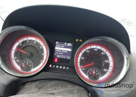 2011 Dodge Grand Caravan Crew z USA, uszkodzony, nr VIN 2D4RN5DG1BR706998